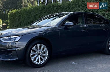 Седан Audi A4 2023 в 
