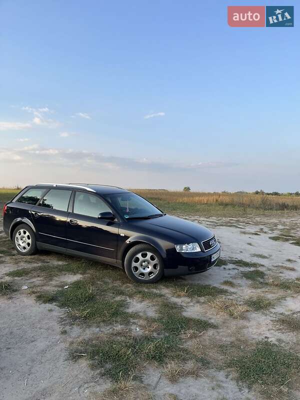 Універсал Audi A4 2003 в Рівному