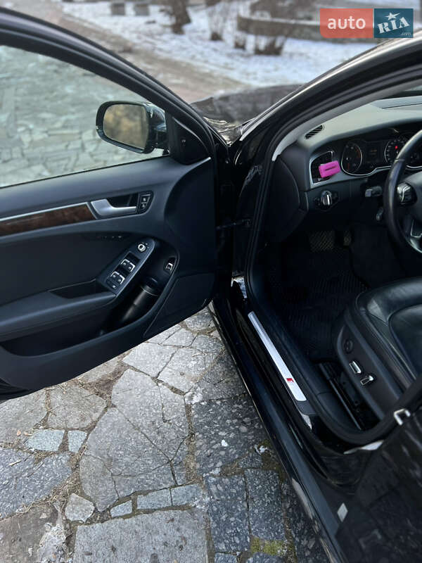 Седан Audi A4 2014 в Черкассах