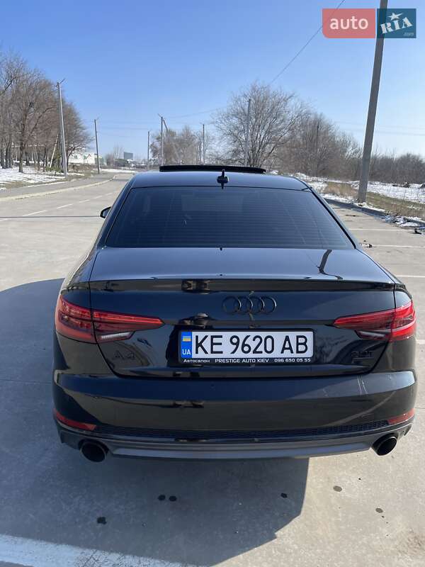 Седан Audi A4 2017 в Дніпрі