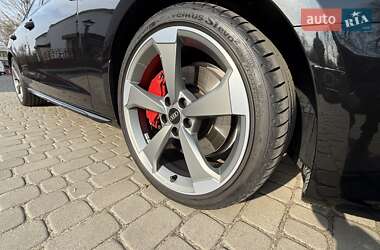 Седан Audi A4 2022 в Львове