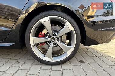Седан Audi A4 2022 в Львове