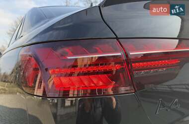 Седан Audi A4 2022 в Львове