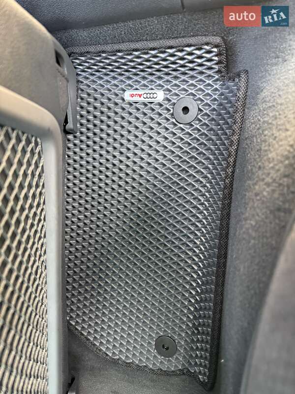 Седан Audi A4 2022 в Львове фото 81 Седан Audi A4 2022 в Львове