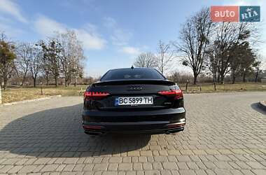 Седан Audi A4 2022 в Львове