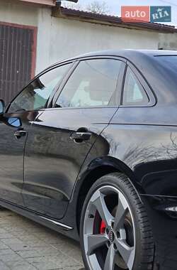 Седан Audi A4 2022 в Львове