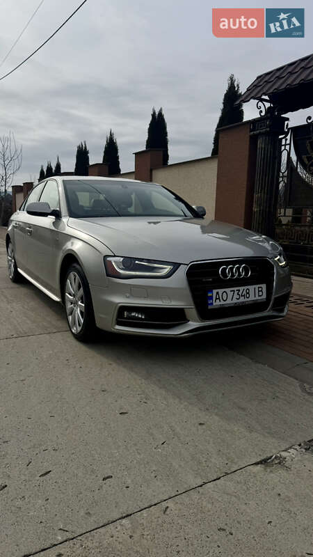 Седан Audi A4 2014 в Тячеве