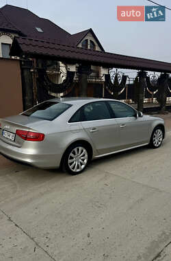 Седан Audi A4 2014 в Тячеве