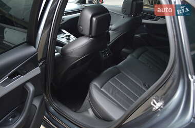 Седан Audi A4 2017 в 