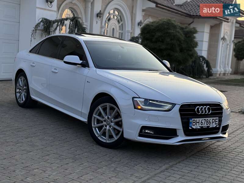 Седан Audi A4 2015 в Одессе