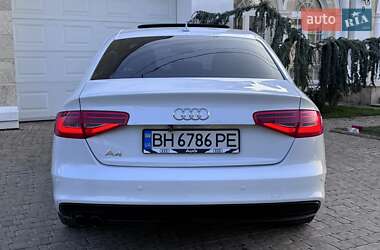 Седан Audi A4 2015 в Одессе