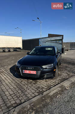 Audi A4 2017