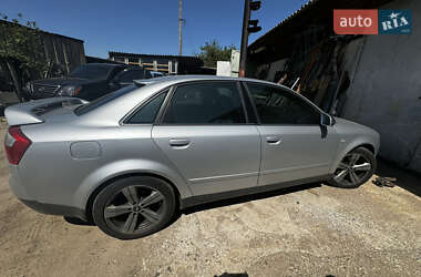 Седан Audi A4 2004 в Вышгороде