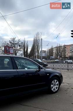 Седан Audi A4 2001 в Ровно