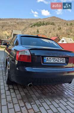 Седан Audi A4 2002 в 