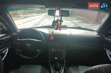 Седан Audi A4 1995 в 