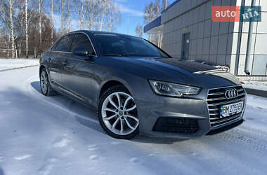 Седан Audi A4 2019 в Ромнах