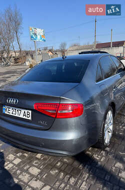 Седан Audi A4 2012 в Терновке