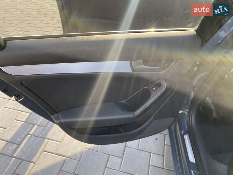 Седан Audi A4 2010 в Запоріжжі фото 56 Седан Audi A4 2010 в Запоріжжі