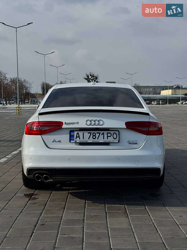 Седан Audi A4 2015 в Черкассах