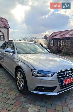 Audi A4 2015