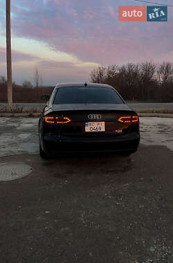 Седан Audi A4 2009 в 