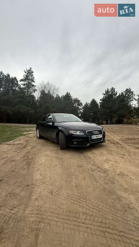 Седан Audi A4 2010 в Славуте