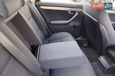 Седан Audi A4 2005 в 