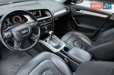 Седан Audi A4 2013 в Киеве