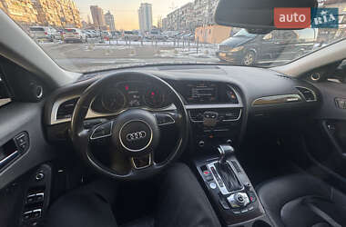 Седан Audi A4 2015 в 