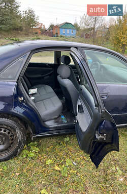Седан Audi A4 1997 в 