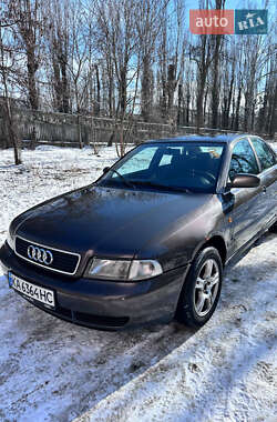 Седан Audi A4 1998 в Києві