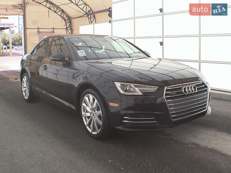 Седан Audi A4 2016 в Львові