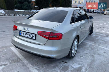 Седан Audi A4 2013 в 