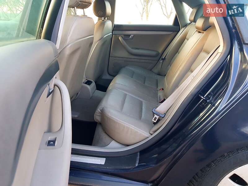 Седан Audi A4 2005 в Николаеве