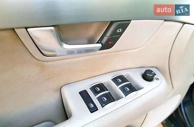 Седан Audi A4 2005 в 
