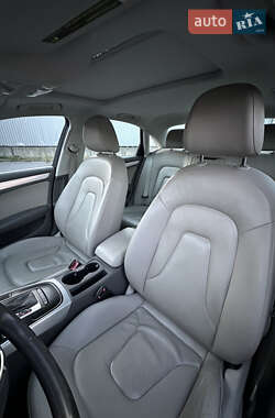 Седан Audi A4 2011 в Сваляві