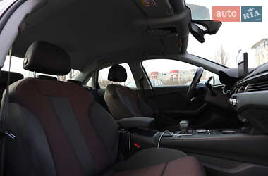 Седан Audi A4 2017 в 