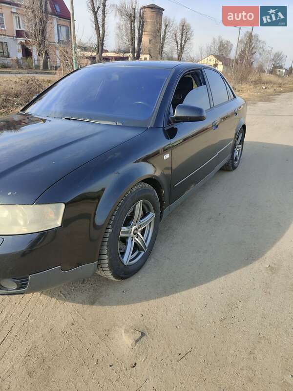 Седан Audi A4 2003 в Луцке