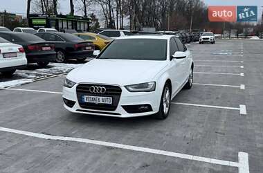 Седан Audi A4 2014 в Києві