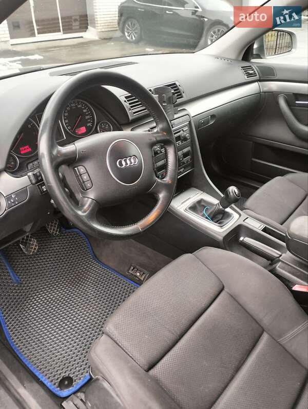 Универсал Audi A4 2002 в Киеве