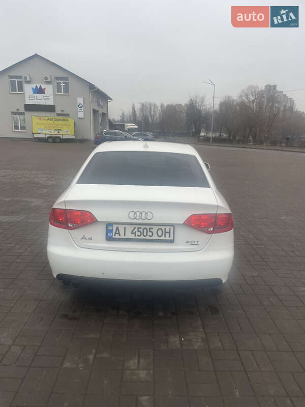 Седан Audi A4 2010 в Киеве