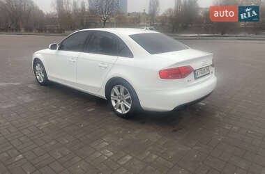 Седан Audi A4 2010 в 