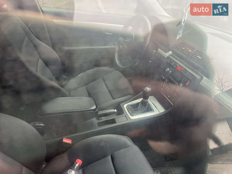 Универсал Audi A4 2002 в Черкассах