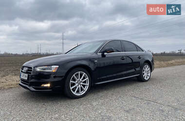 Седан Audi A4 2014 в Києві