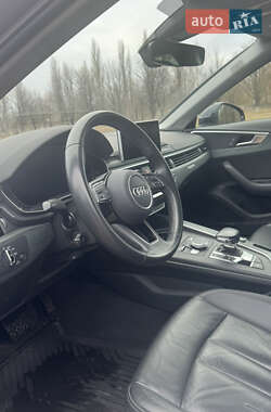 Седан Audi A4 2017 в 