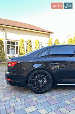 Седан Audi A4 2016 в 