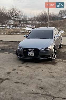 Седан Audi A4 2012 в Дніпрі