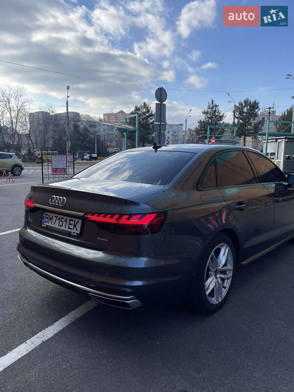 Седан Audi A4 2020 в Одессе