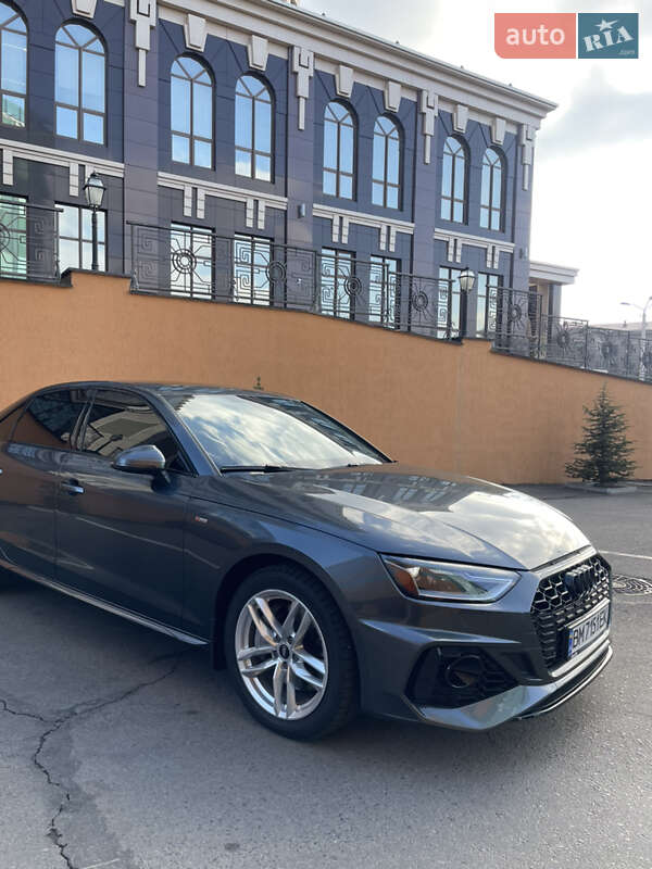 Седан Audi A4 2020 в Одессе
